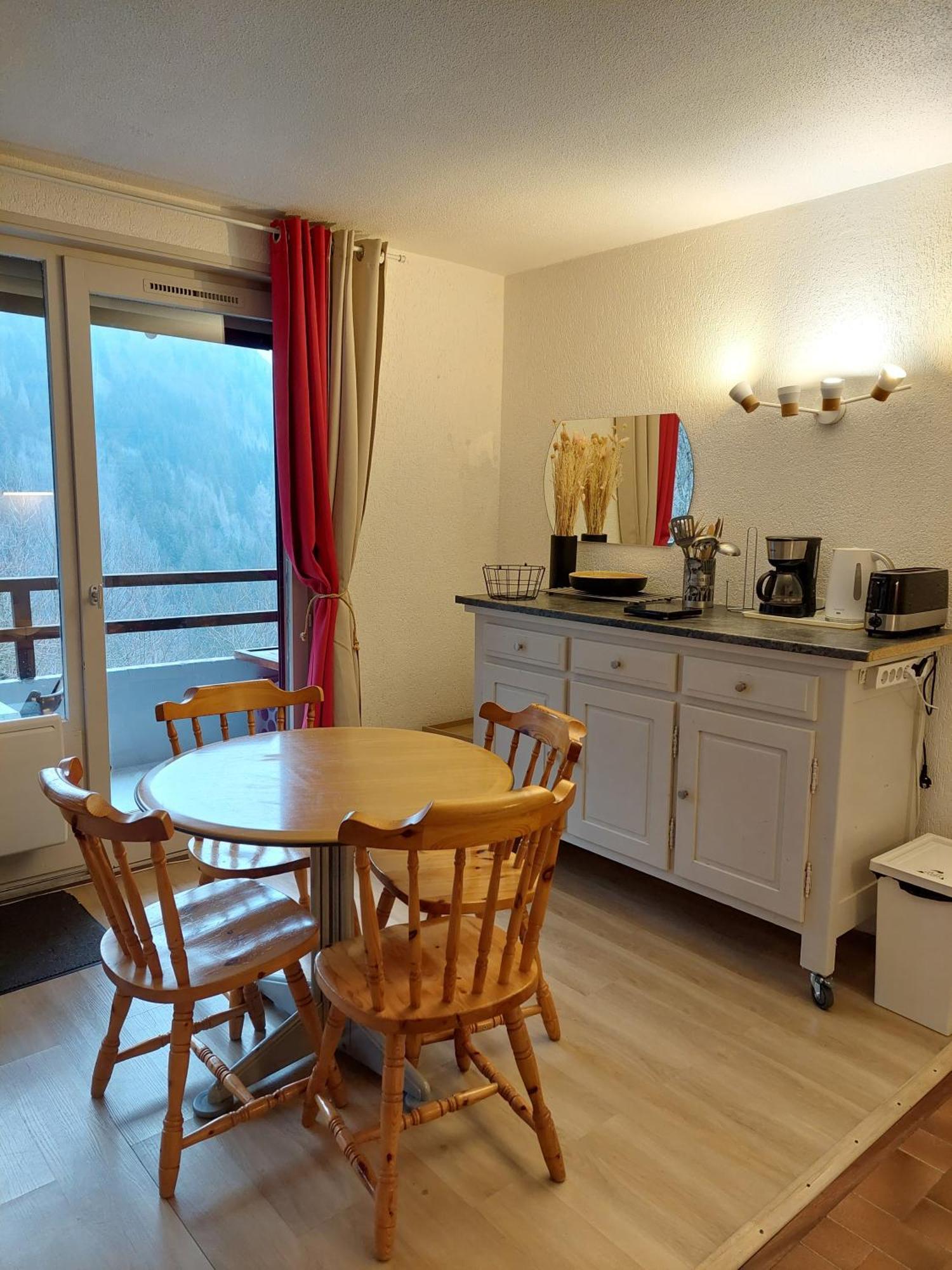 Appartement Calme Et Apaisant Saint-Jean-d'Aulps Bagian luar foto